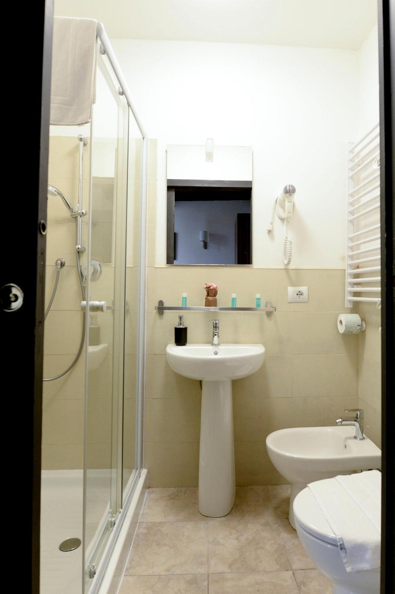 לינה וארוחת בוקר פירנצה Palazzo Oliveto מראה חיצוני תמונה